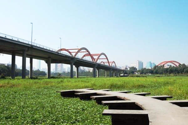 洪湖長(cháng)渠公園智能照明系統(圖1)